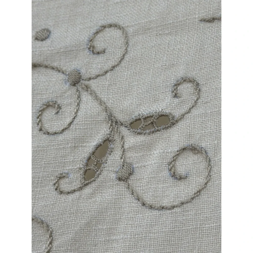 Vintage Hand Embroidered Linen Table Runner Beige Cutwork Floral Scroll 43x15.5